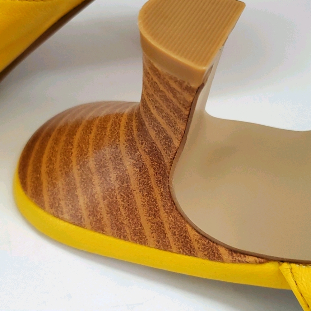 Linea Roma one toe sandal - Picture 6 of 11